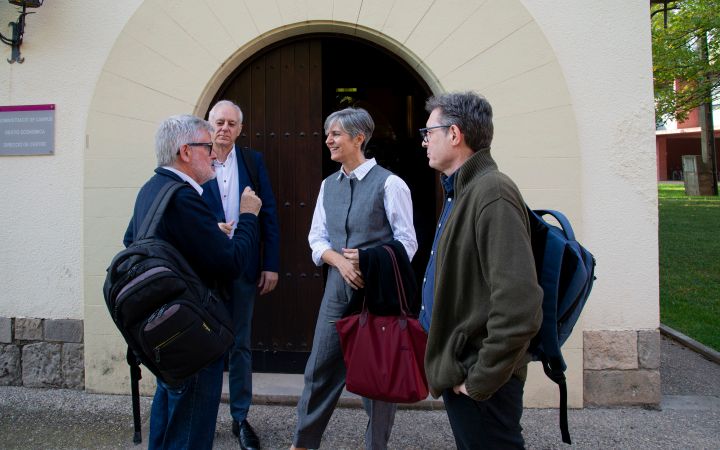 1-Rebuda de la guardonada